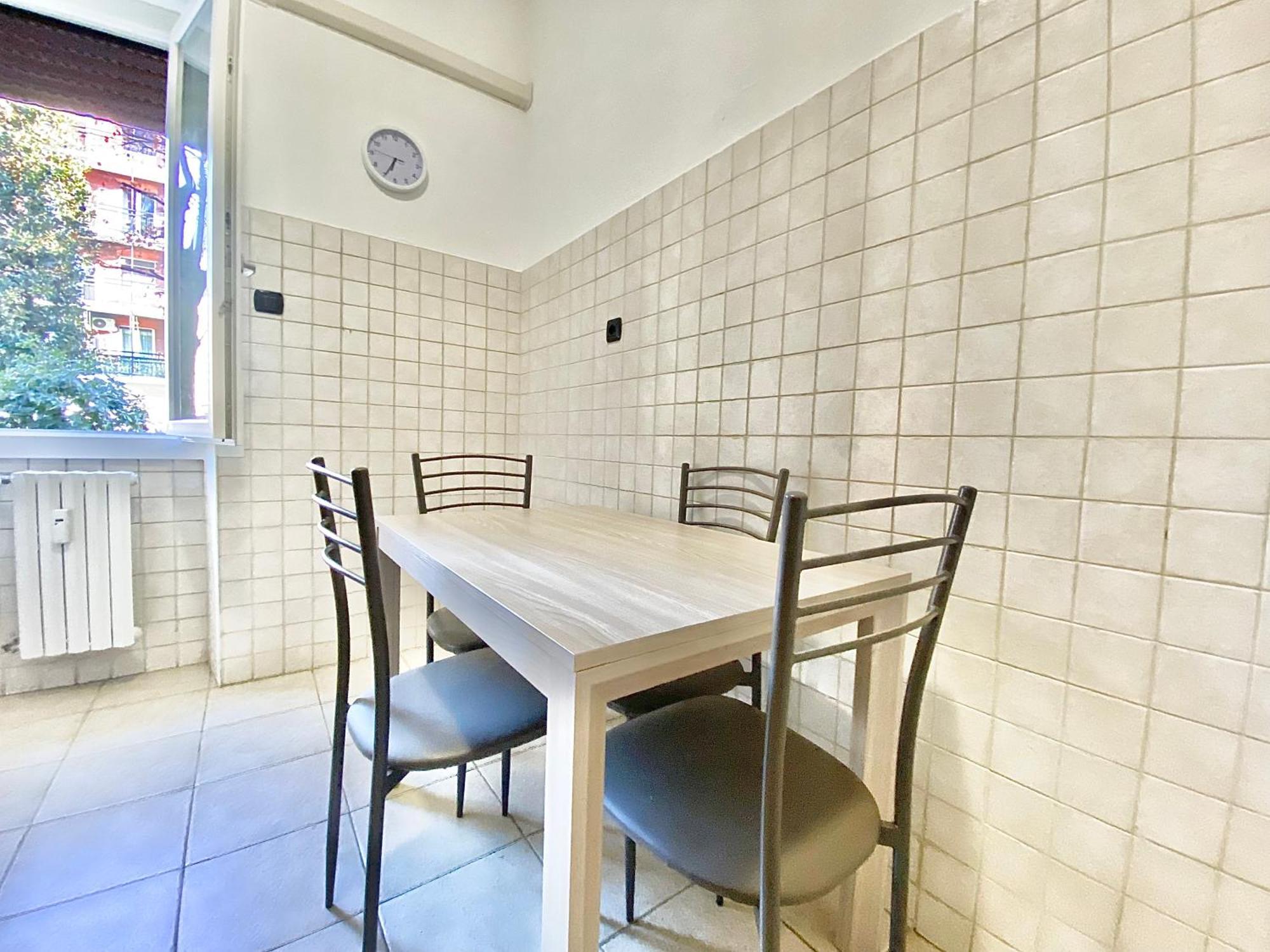 Appartamento Navigli Style, Tra Metropolitana Famagosta, Comfort E Modernita Milano Esterno foto
