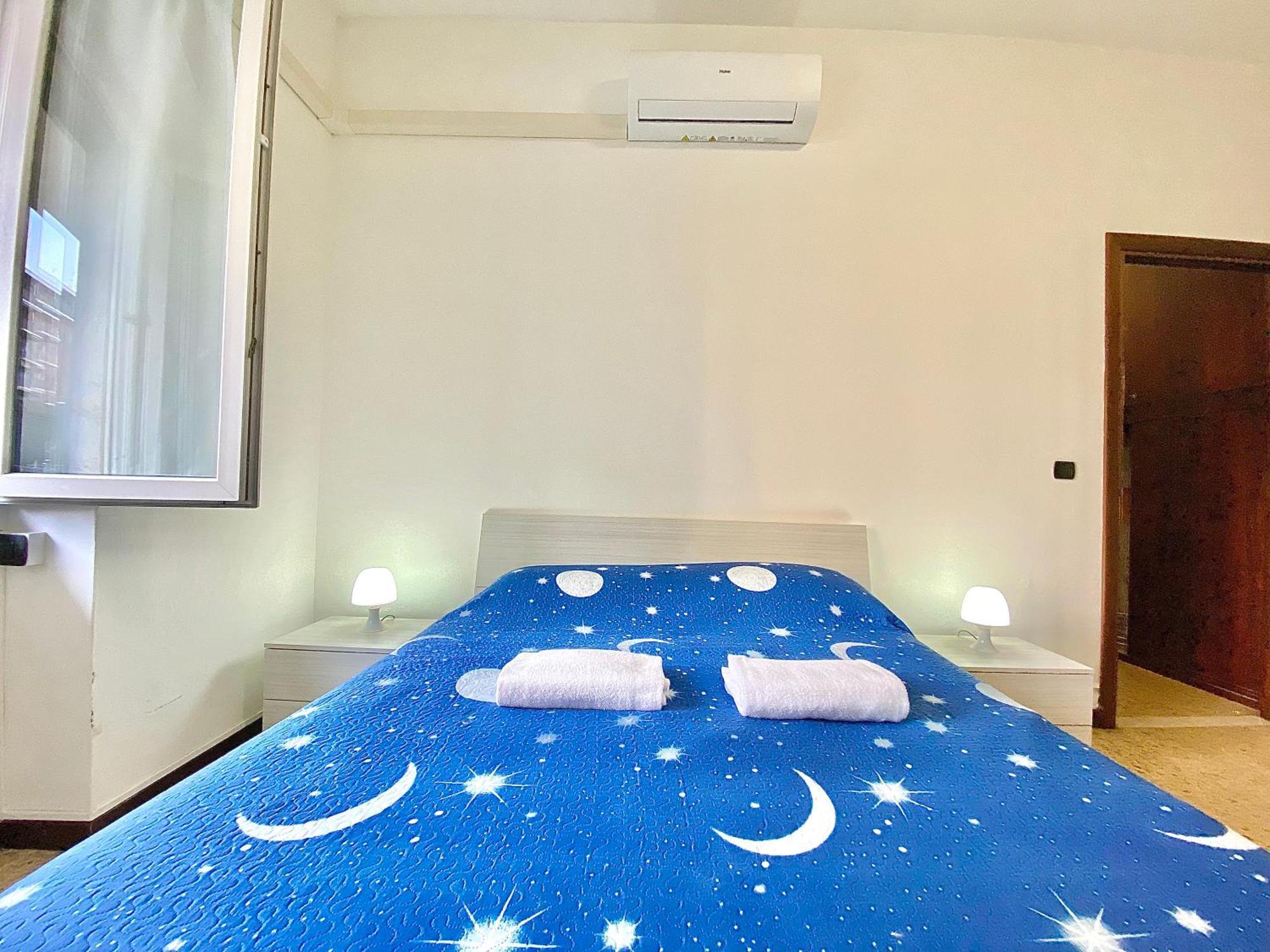 Appartamento Navigli Style, Tra Metropolitana Famagosta, Comfort E Modernita Milano Esterno foto